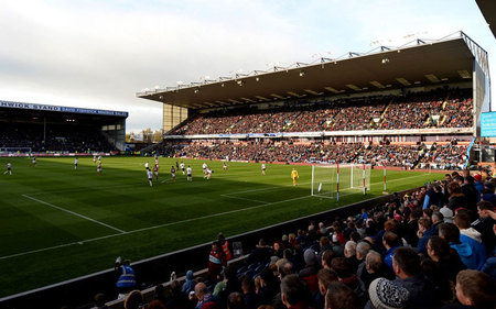 的赛事之一 的赛事之一